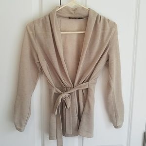 2/$25 The Limited Lightweight Cardigan
